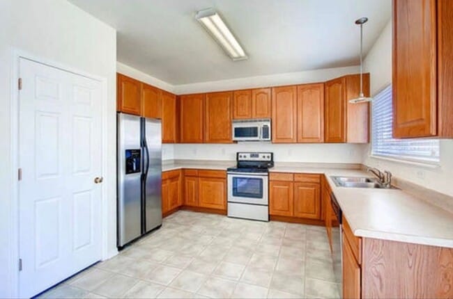 Photo - 7559 Coffee Rd