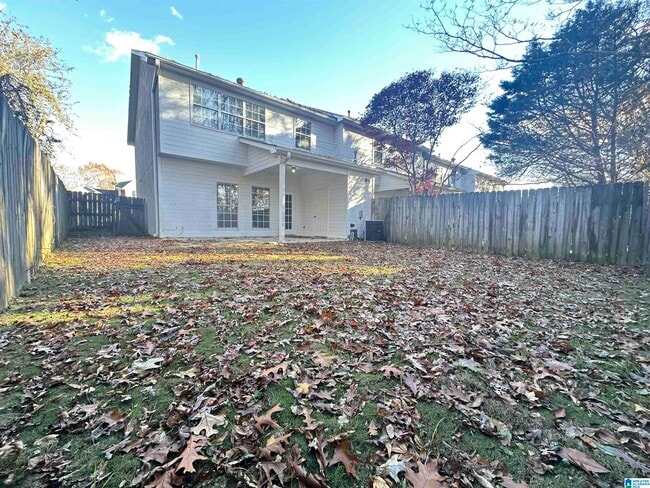 Photo - 759 3rd St NE