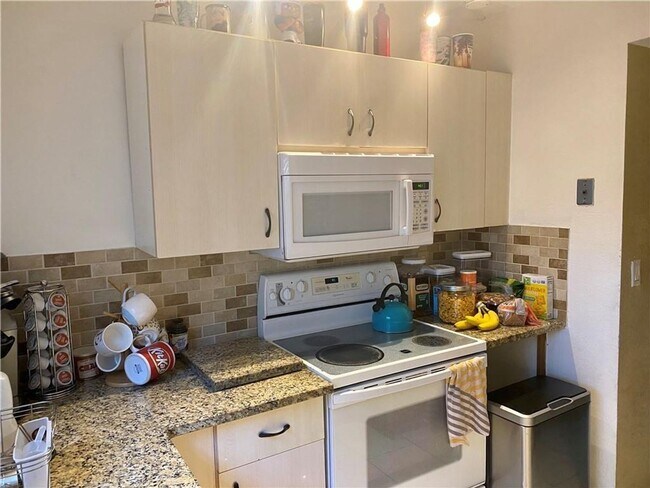 Photo - 5033 SW 121st Terrace