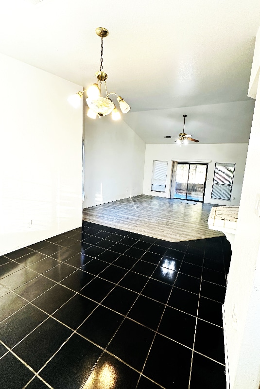 Photo - 912 Mandana Ct