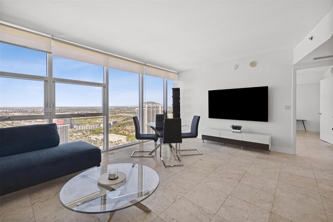 Photo - 1830 S Ocean Dr Unidad 4907