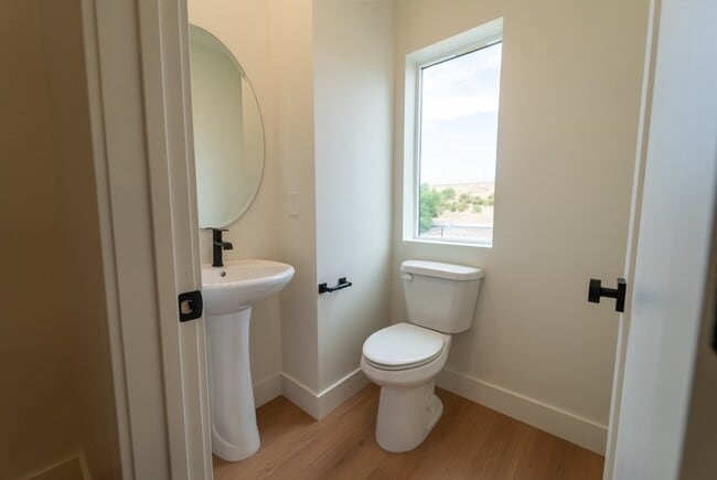 Photo - 544 N 600 W