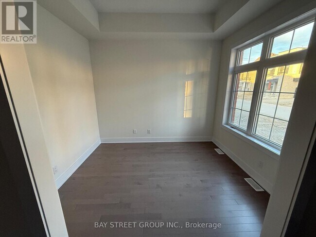 Photo - 34 Nanhai Ave