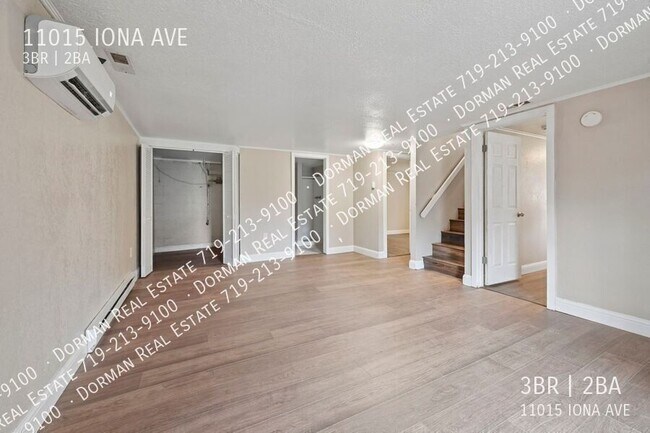 11015 Iona Ave
