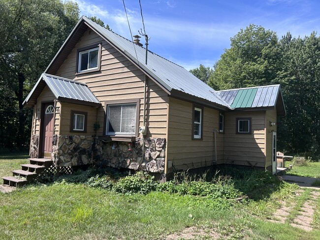 Building Photo - 11801 Black River Rd