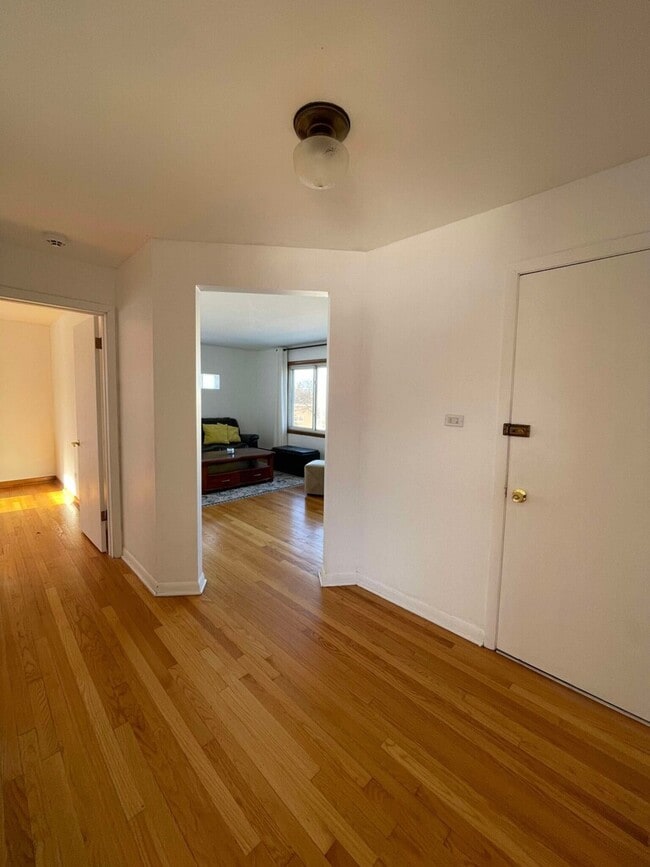 Photo - 6309 W Touhy Ave Unit 2nd