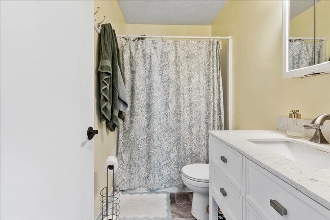 shared full bath