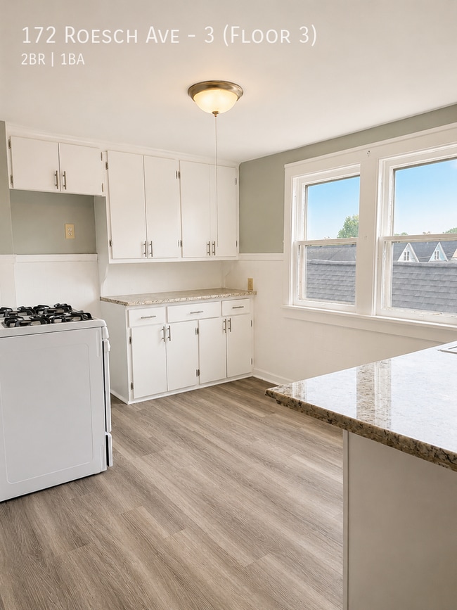 Photo - 172 Roesch Ave Unit 3 (Floor 3)