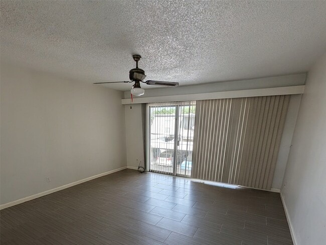 Photo - 9017 Rue Cambon St Unit 98