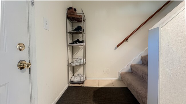 Photo - 519 W 20th St
