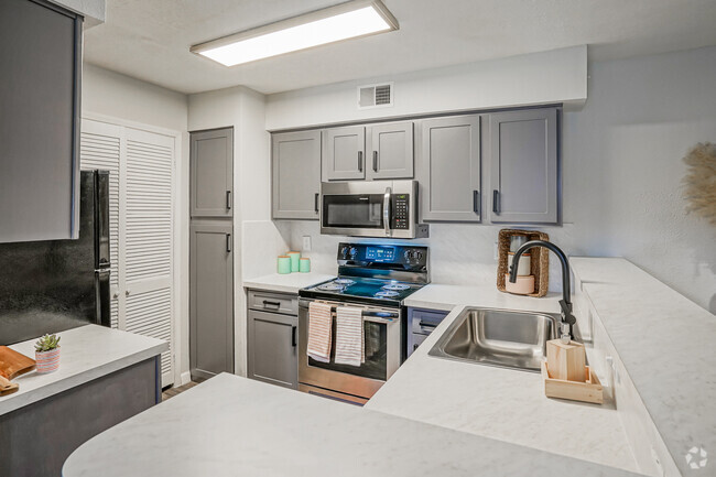 Building Photo - Overlook Rental