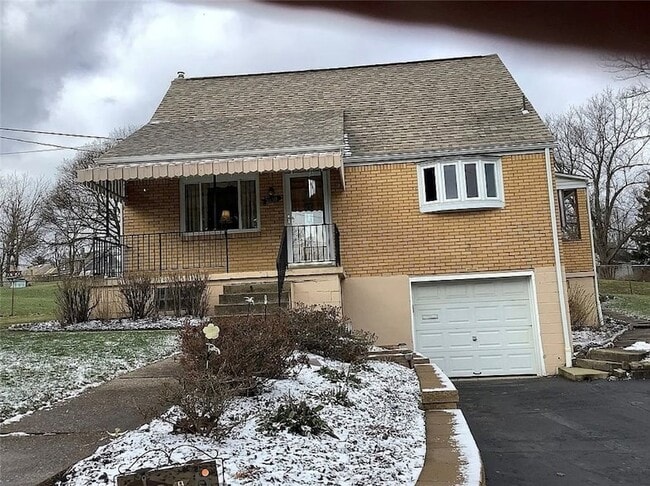 Photo - 2839 Reiter Rd