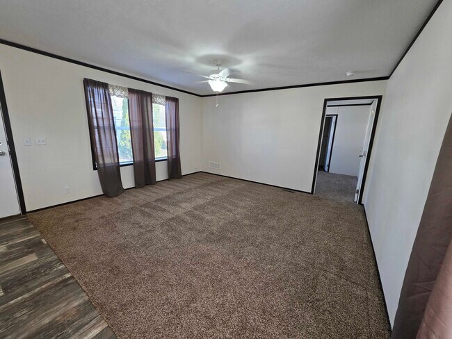 Photo - 3727 Birch St