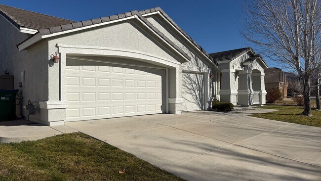 Photo - 1635 Murrieta Ct