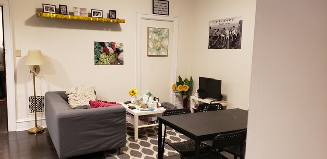 Photo - 4232 Spruce St