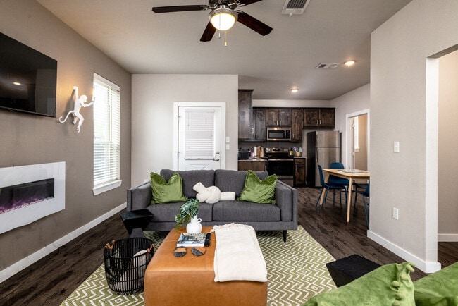 Photo - 2330 Bolivar St Unit SI ID1575038P
