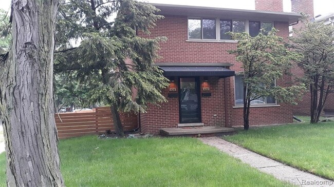Photo - 422 Catalpa Dr