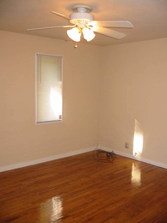 Photo - 4BR 2 BA House around the corner from Wilson Park!