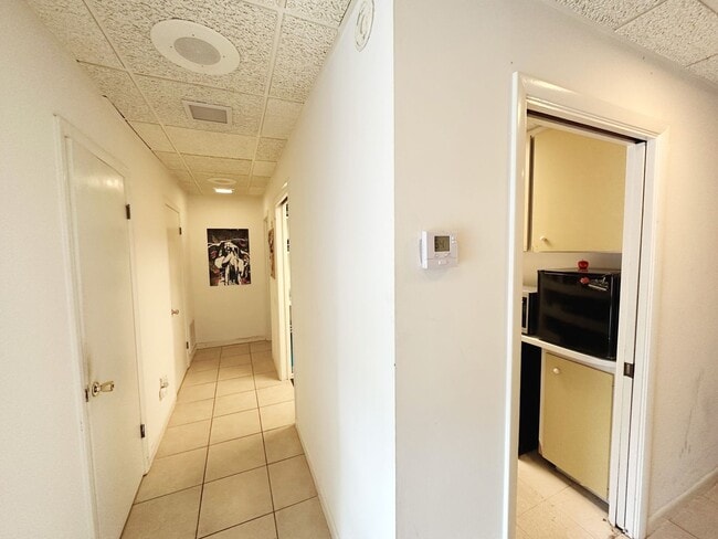 Photo - Huge 6 Bedroom, 3.5 Bathroom House in the ...