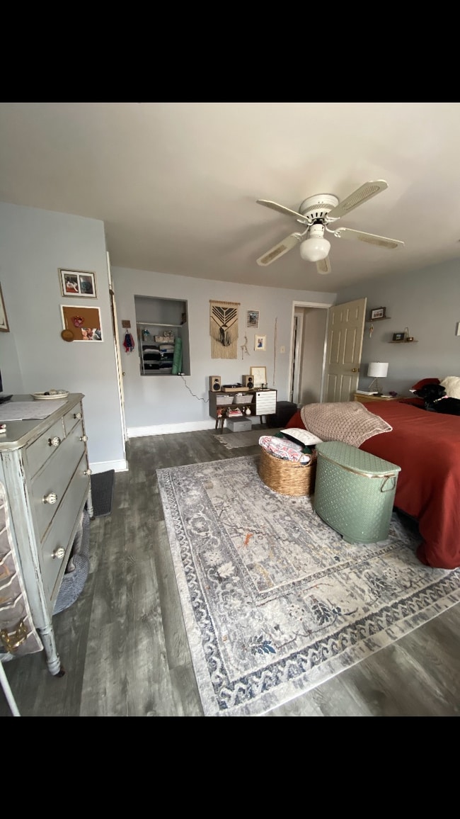 Photo - 124 Jamestown St