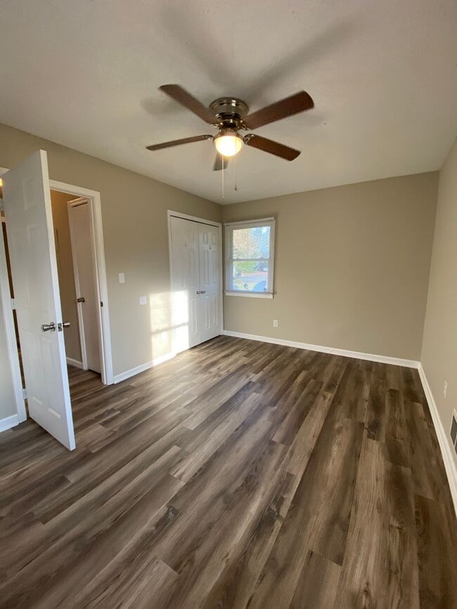 Photo - 115/117 Jockey Club Dr Unit 117