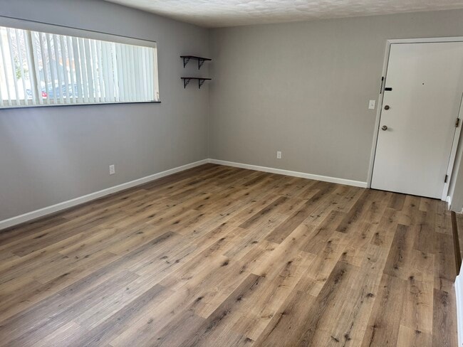 Photo - 310 30th Avenue Ct Unit 4