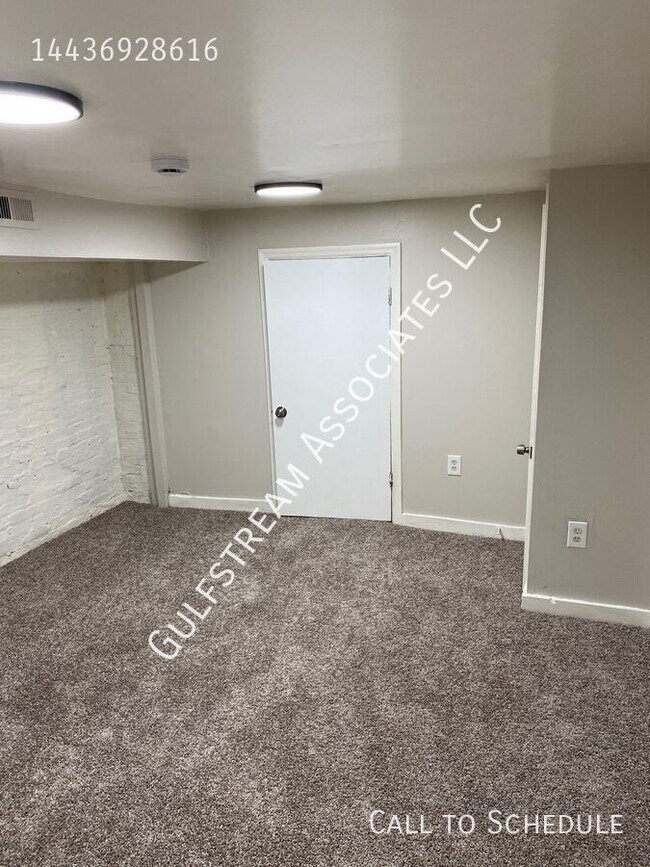 Photo - 521 N Curley St