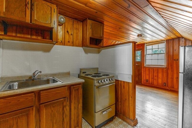 Photo - 538 Wando Dr Unit A