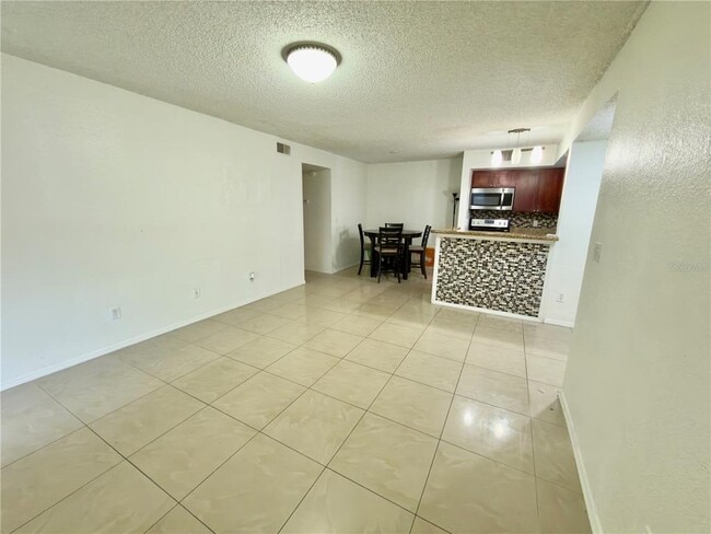 Photo - 5152 Conroy Rd Unidad 17