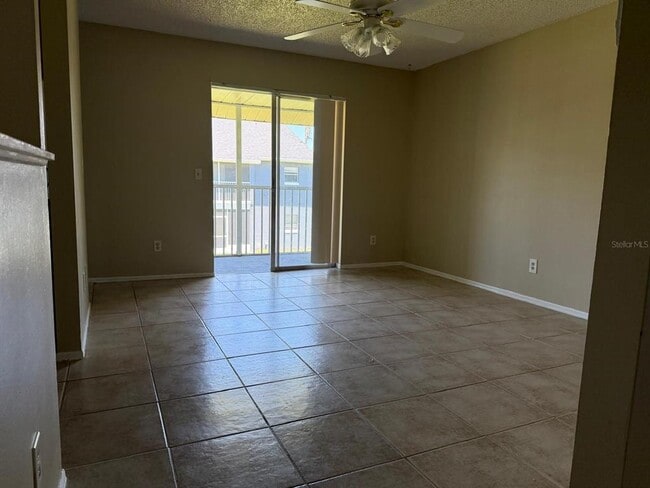 Photo - 4240 Pershing Pointe Pl Unit 7