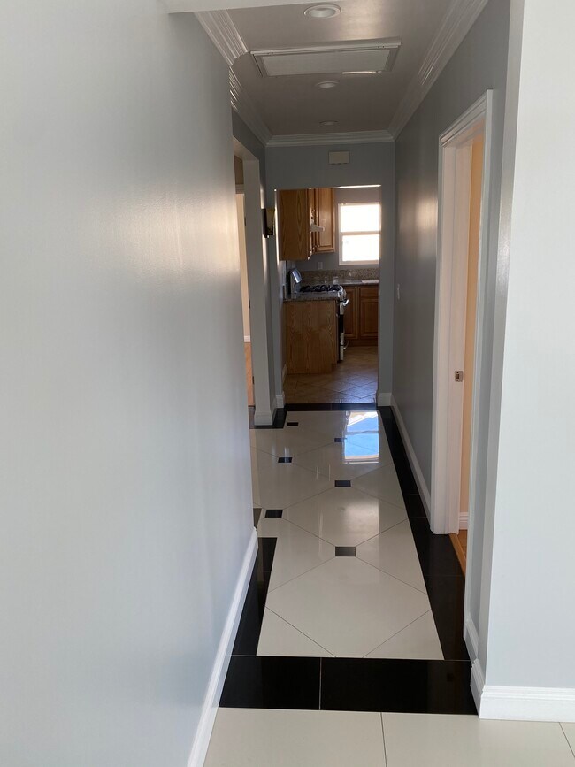 Photo - 1490 N Allen Ave