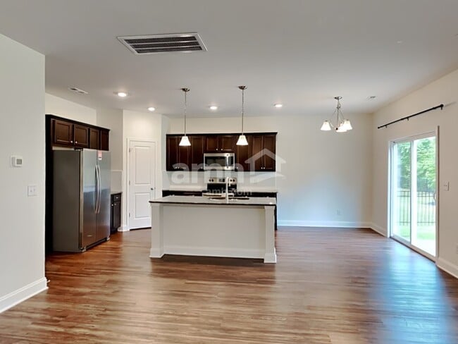 Photo - 4037 Birchfield Pl