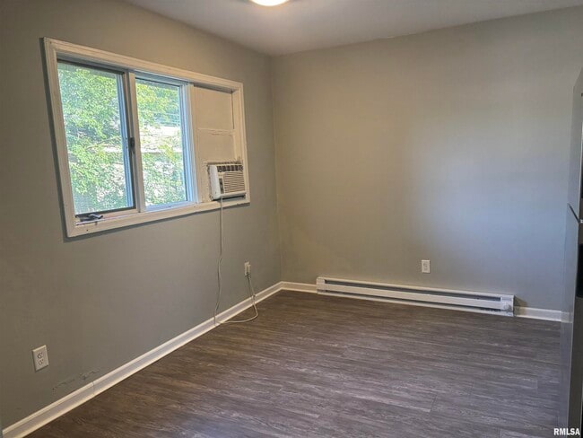 Photo - 1407 Bridge Ave Unidad 1