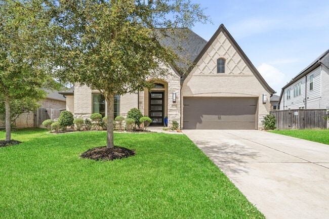 Building Photo - 2106 Stargrass Dr
