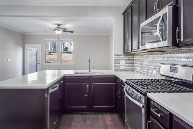 Photo - 268 Rubrum Dr