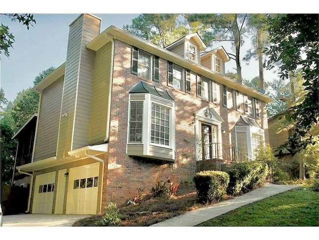 Building Photo - 4636 Breakwater Way NE