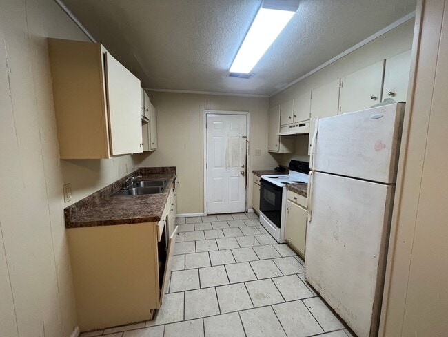 Photo - 467 30th Pl Unit C