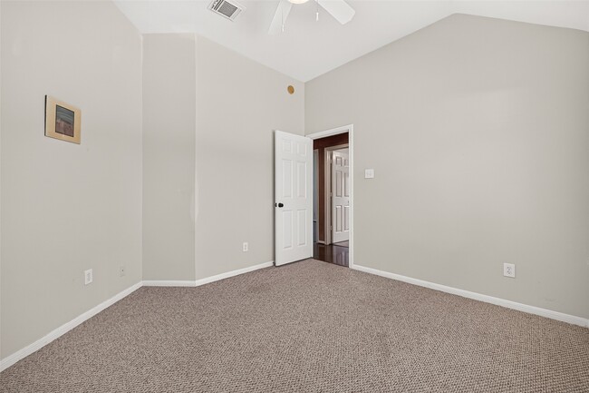 Photo - 6323 Echo Lakes Ln