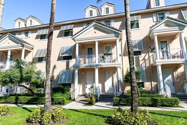 Building Photo - 1550 Limetree Bay Ave Rental