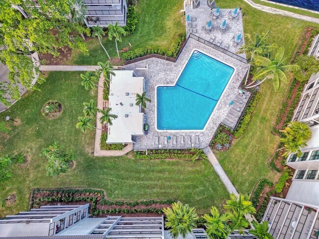 1301 River Reach Dr Unit 514