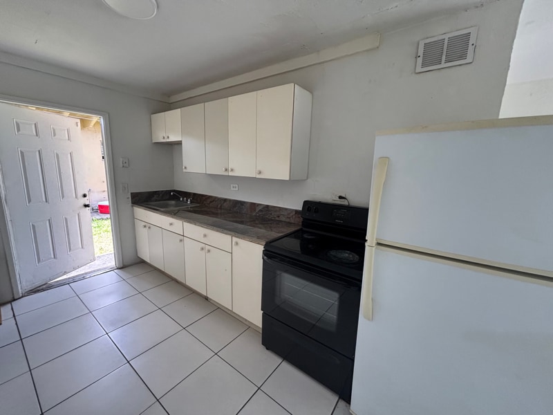 Photo - 1413 NW 8th Ave