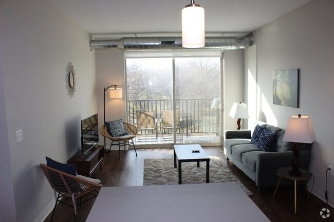 Building Photo - 4415 Lincoln Way Rental