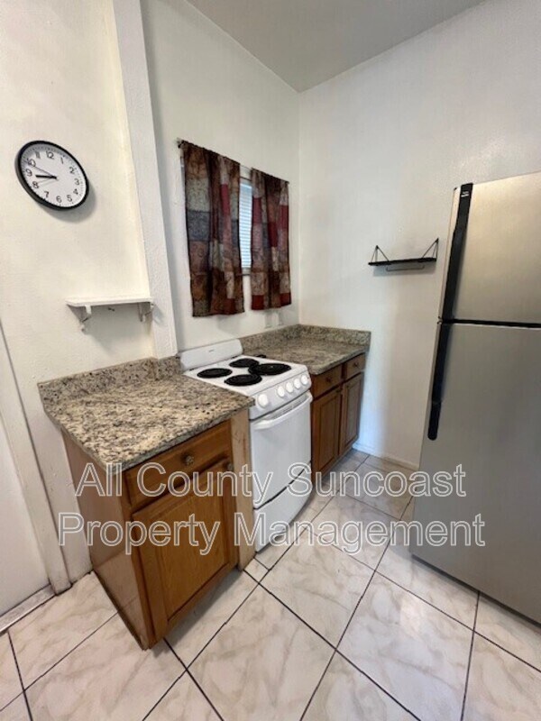 Photo - 4527 44th Ave N