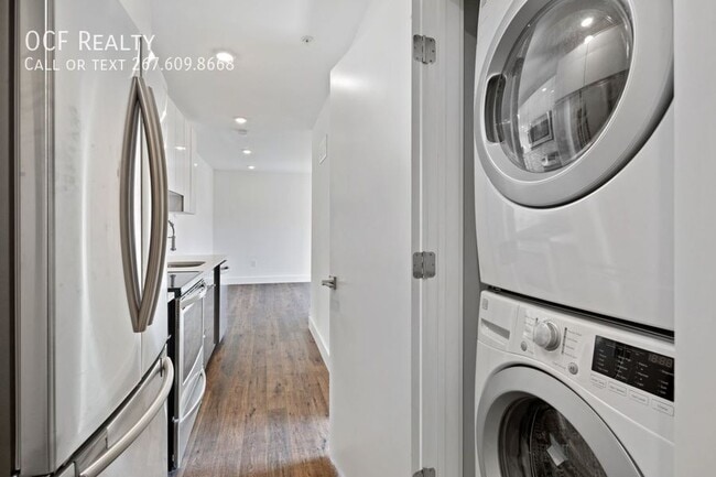 Photo - Modern Point Breeze Apartment Unidad 206