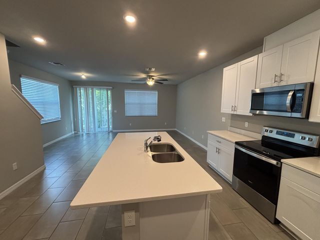 Photo - 3521 Joshua Tree St