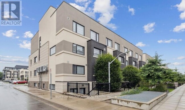 Photo - 1133 Cooke Blvd.