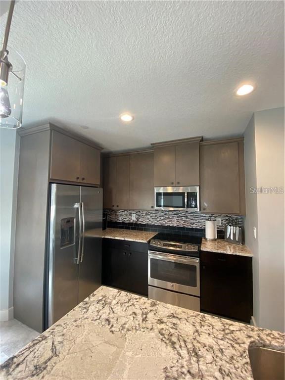 Photo - 1500 State St Unit 401