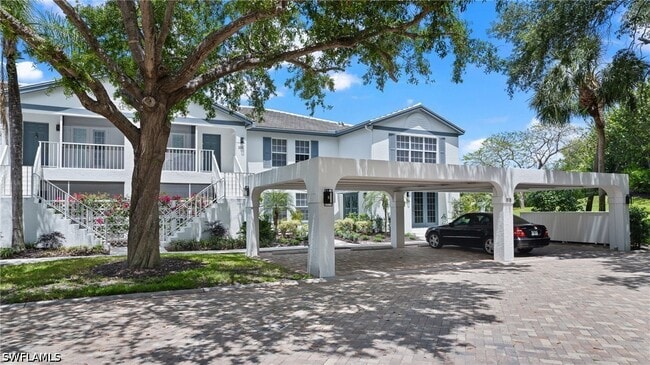 Photo - 818 Tanbark Dr Unit 204