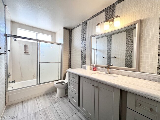 Photo - 5009 Mesa View Dr