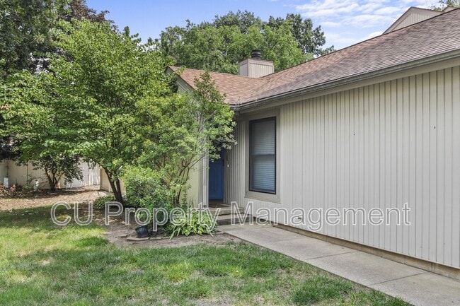 Photo - 2304 Melrose Dr